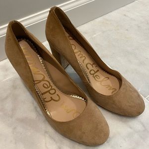 Sam Adelman pumps